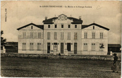 Saint-Genis-Terre-Noire - La Mairie et le Groupe Scolaire