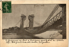 L'effondrement du Pont d'Andrezieux apres la crue du 17 Octobre...