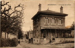 Andrezieux - L'Avenue de la Gare -
													42 Loire
												