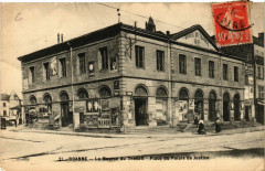 Roanne La Bourse du Travail-Place du Palais de Justice à Roanne