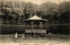 Montreau - Promenade des Noues. Kiosque de la Musique