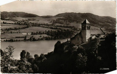 Paladru - L'Eglise et le Lac France
