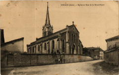 Jonage - Eglise et Rue de la Republique