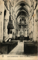 Saint-Antoine - Intérieur de la Basilique