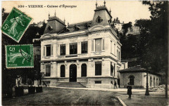 Vienne - La Caisse d'Epargne à Vienne