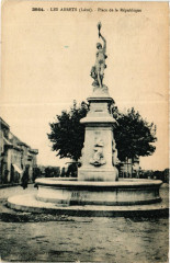 Les Abrets - Place de la Republique