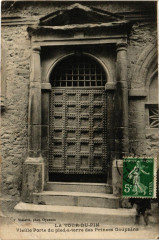 La Tour-du-Pin Vieille Porte du pied a terre des Princes Dauphiné à La Tour-du-Pin