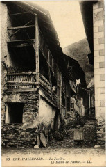 Env.d'Allevard - La Ferriere - La Maison des Pointres à Allevard