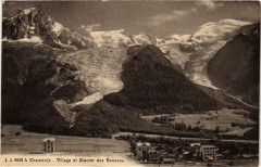 Chamonix Village et Glacier des Bossons