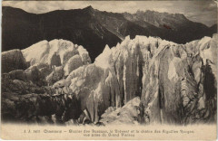 J. J. 1455 Chamonix Glacier des Bossons le Brevent et la chaine