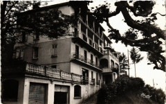 Hotel Belvedere (Altitude 400 m) - Evian-les-Bains (Haute-Savoie -
																					74500 Évian-les-Bains
																			