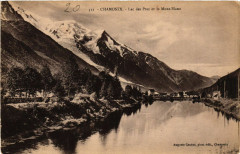 Chamonix - Lac des Praz et le Mont-Blanc