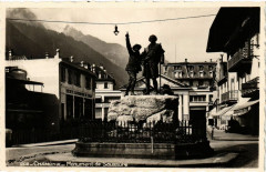 Chamonix Monument de Saussure