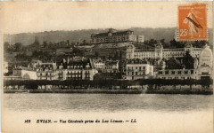 Evian - Vue générale prise du Lac Leman