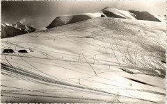 Sports d'Hiver - Chez la Tante - A gauche les pistes...