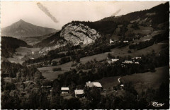La Frasse - Vue générale et le Pic Marcelly