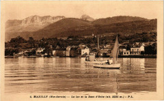 Maxily - Le Lac et la Dent d'Oche (alt 2225 m)