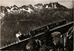 Chamonix - Le chemin de fer a cremailiere du Montenvers à Vers