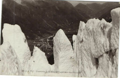 Chamonix vu du Gracier Superieur des Bossons