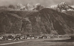 Chamonix et le Chaine des AIGUILLEs