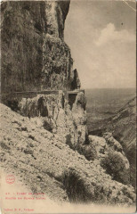 Foret de Lente Route de Combe Laval France -
													26 Drôme
												