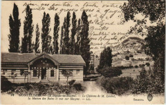 Montelimar Eglise Sainte-Croix et le Marche France à Montélimar