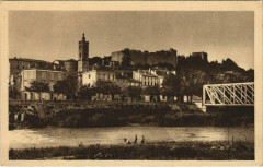 Montelimar La Porte Saint-Martin France à Montélimar
