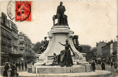 Valence monument Emile Augier à Valence