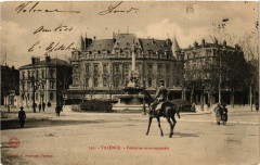 Valence Fontaine monumentale à Valence