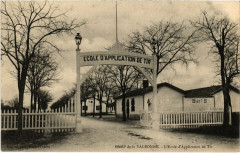 Militaire - Camp de La Valbonne L'Ecole d'Application d'Tir