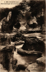 Bellegarde Dans les Gorges de la Perte du Rhone