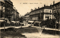 Bourg Square Lalande