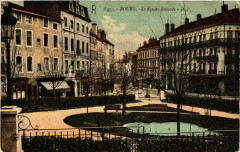 Bourg La Square Lalande