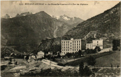 Modane - Loutraz - La Nouvelles Casernes et le Fort du Replaton à Modane