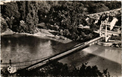 Vues de la Savoie - Yenne - Le pont suspendu sur le Rhone à Yenne