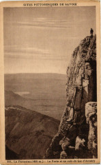Le Parmelau (1855 m.) - La Porte et un coin du Lac d'Annecy