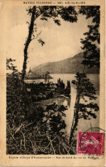 Royale Abbaye d'Hautecombe - Sur le bord du lac du Bourget