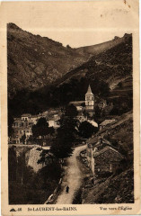 Saint-Laurent-les-Bains - Vue vers Eglise