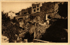 Les Baux - Les Remparts