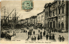 Marseille - La Mairie et le Vieux-Port à Marseille