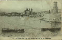 Marseille Le Fort St-Jean et la Cathedrale à Marseille