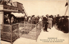 Marseille Ascenseurs de N.-D. de la Garde L'arrive sur le Plateform à Marseille
