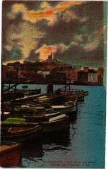 Marseille-Un coin du Port Effet de Nuages -
																					13000 Marseille
																			