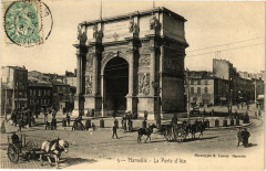 Carte postale ancienne Marseille - La Porte d'Aix
                                                                     à Marseille
                                