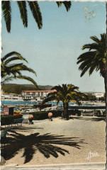 Sainte-Maxime Town Scene à Sainte-Maxime