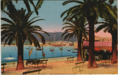 Ste Maxime Place des Palmiers France -
													83 Var
												