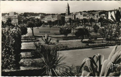 Sanary Jardin Public France -
													83 Var
												