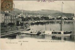 Sanary Vue Generale et Boulevard Courbet France