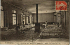 Pierrefeu Hopital des Maladies Mentales - Salle d'Infirmerie