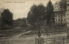 Bligny-Cour d'arrivée B -
																					91430 Igny
																			